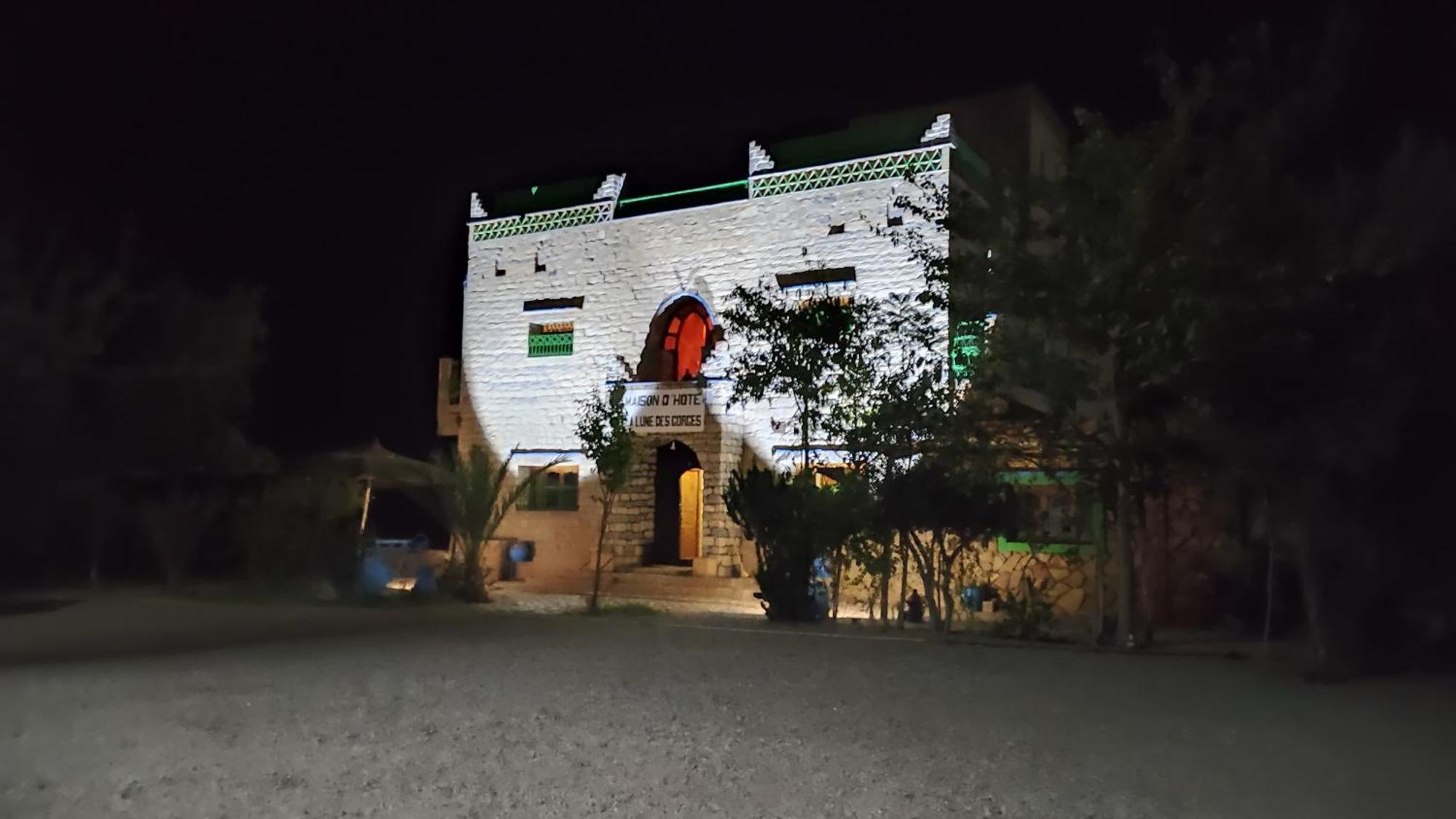 Maison La Lune Des Gorges 廷吉尔 外观 照片